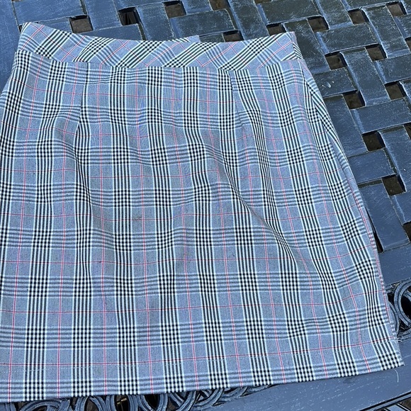 Urban romantics mini skirt - Picture 6 of 6